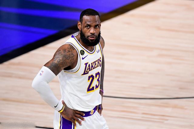 俱乐部杯-赵岩昊15分广厦胜四川 王云章14分