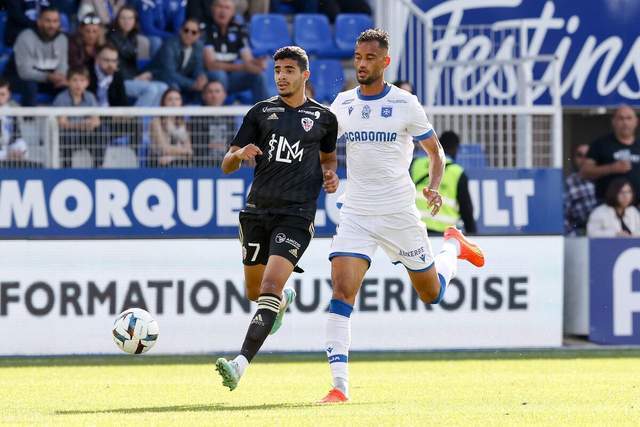 踢球者对德甲球队夏窗引援评分 拜仁第一多特第十